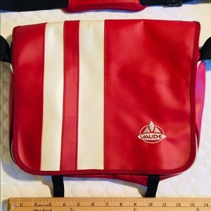 LAST ONE! NEW VAUDE MESSENGER BAG! SAVE! COOL AF!